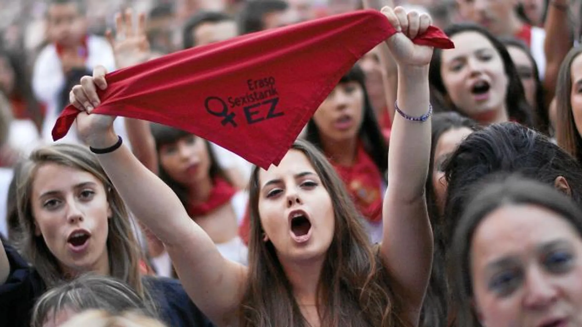 El 8 de julio centenares de personas se manifestaron en Pamplona en contra de la violencia sexual
