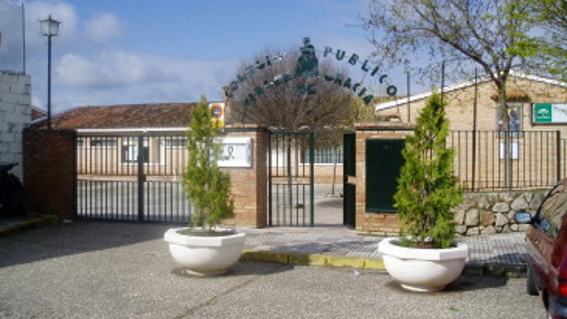 El menor estaba escolarizado en el CEIP Virgen de Gracia de la localidad malagueña
