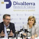 El ex gerente de Divalterra, Víctor Sahuquillo, junto a la cogerente, Agustina Brines