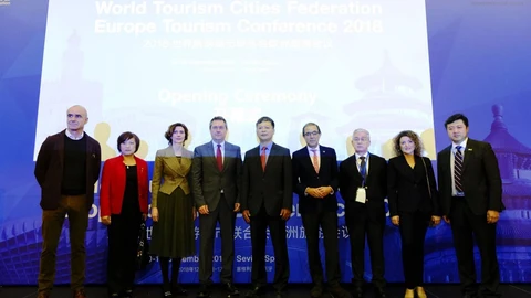 Sevilla se ofrece como sede en Europa de la Federación Mundial de Ciudades Turísticas