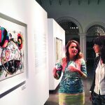 Ana Redondo y la comisaria Antonella Montinaro, visitan la nueva exposición sobre arte japonés en Las Francesas.