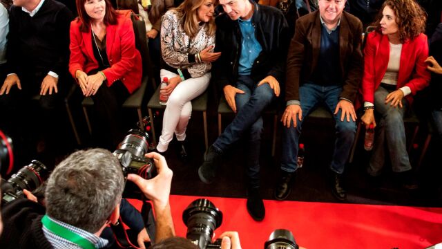 El presidente del Gobierno y la secretaria general de los socialistas andaluces, Susana Díaz, este fin de semana en un acto del partido en Sevilla