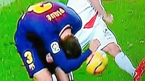 Las polémicas: ¿Debió anularse el gol de Suárez?