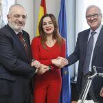 La presidente de las Cortes de Castilla y León, Silvia Clemente, se reúne con el vicepresidente del Parlamento Europeo, Ramón Luis Valcárcel, junto al eurodiputado abulense Agustín Díaz de Mera