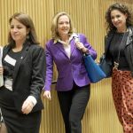 De izquierda a derecha, Adriana Lastra, Nadia Calviño y María Jesús Montero, ayer, en el Congreso de los Diputados