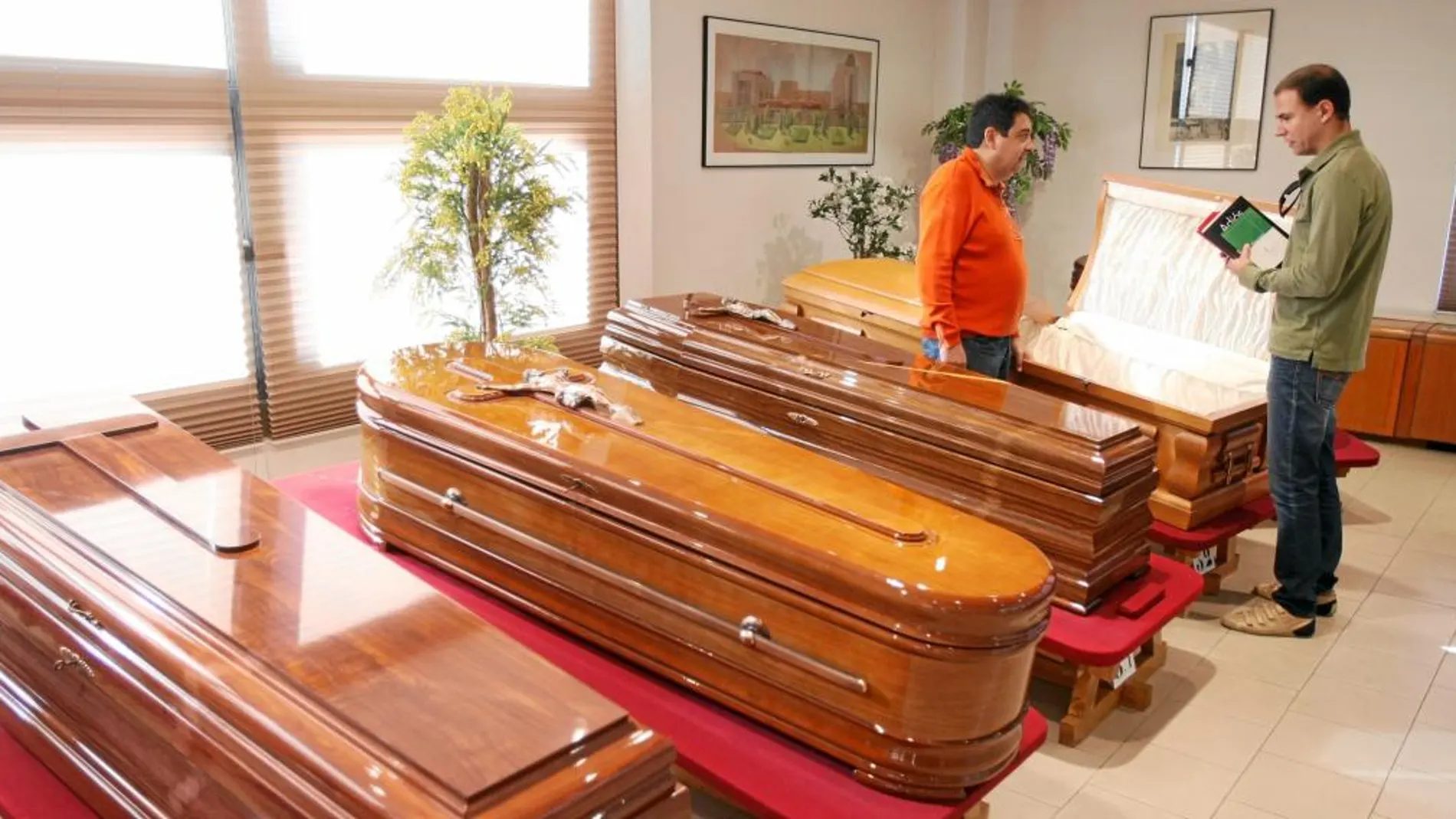 Actualmente el mercado funerario de Barcelona se compone sólo de dos operadores.