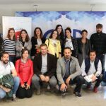 Foto de familia de jóvenes empresarios leoneses integrantes de la recién creada asociación / La Razón