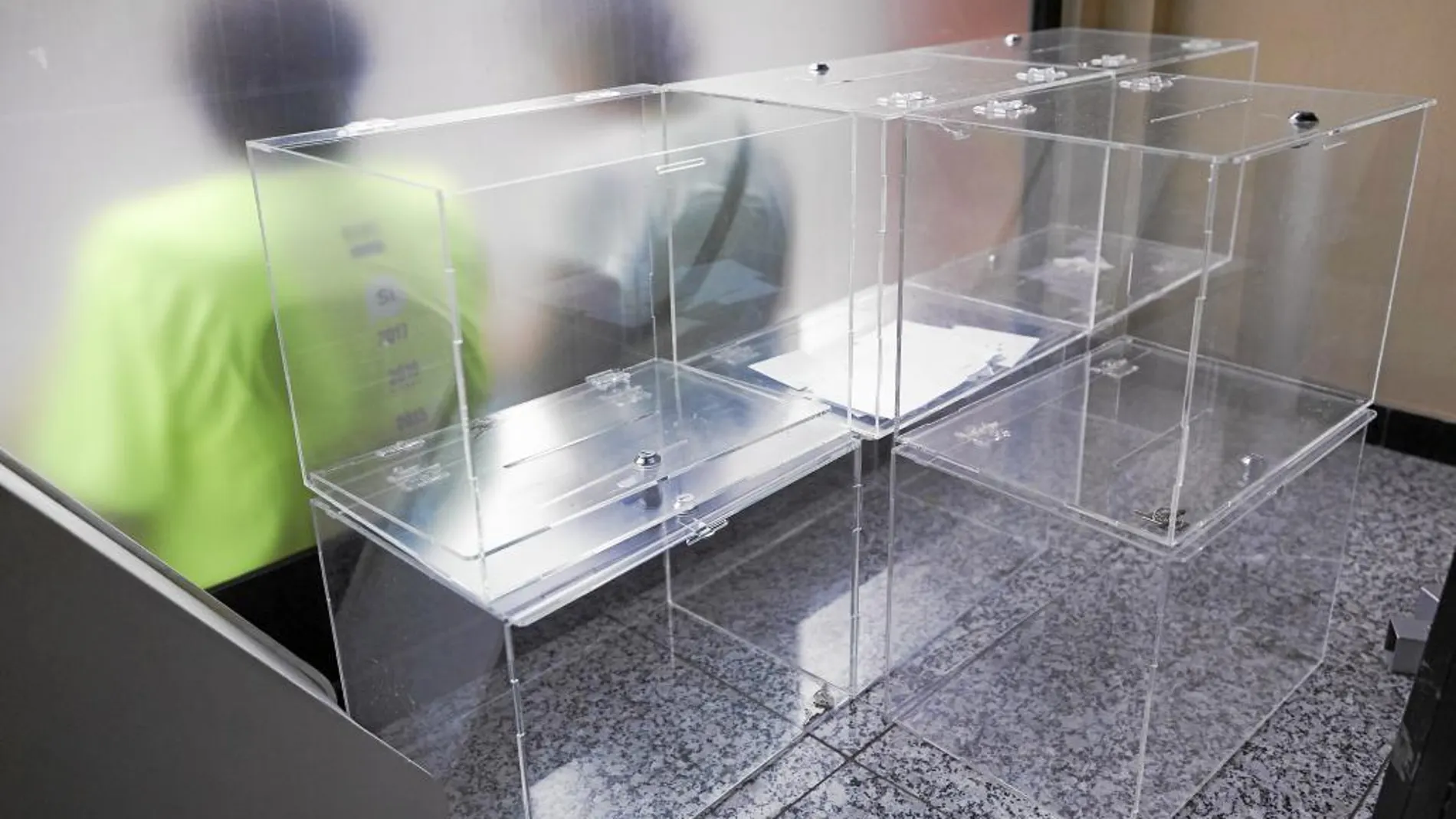 Imagen de unas urnas en la sede de la Asamblea Nacional Catalana