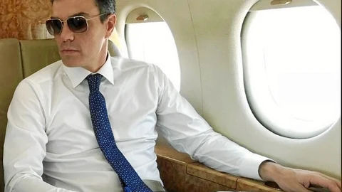 Pedro Sánchez, en el Falcon