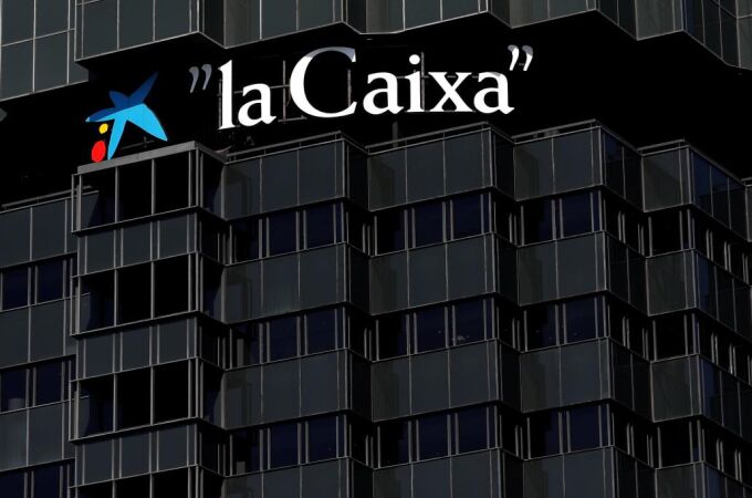 Fitch revisa al alza la nota de CriteriaCaixa tras el traslado de su sede