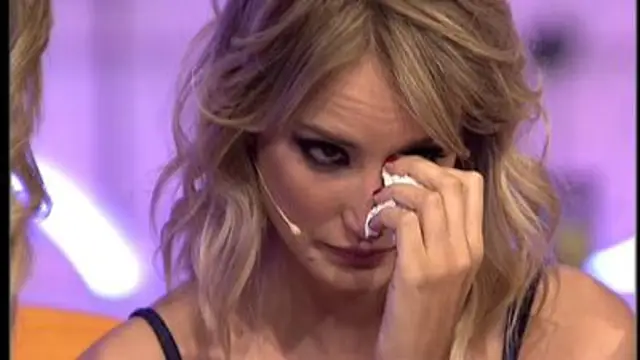 Alba Carrillo «paga» el fichaje por «Hable con ellas», contando en exclusiva su separación de Feliciano López