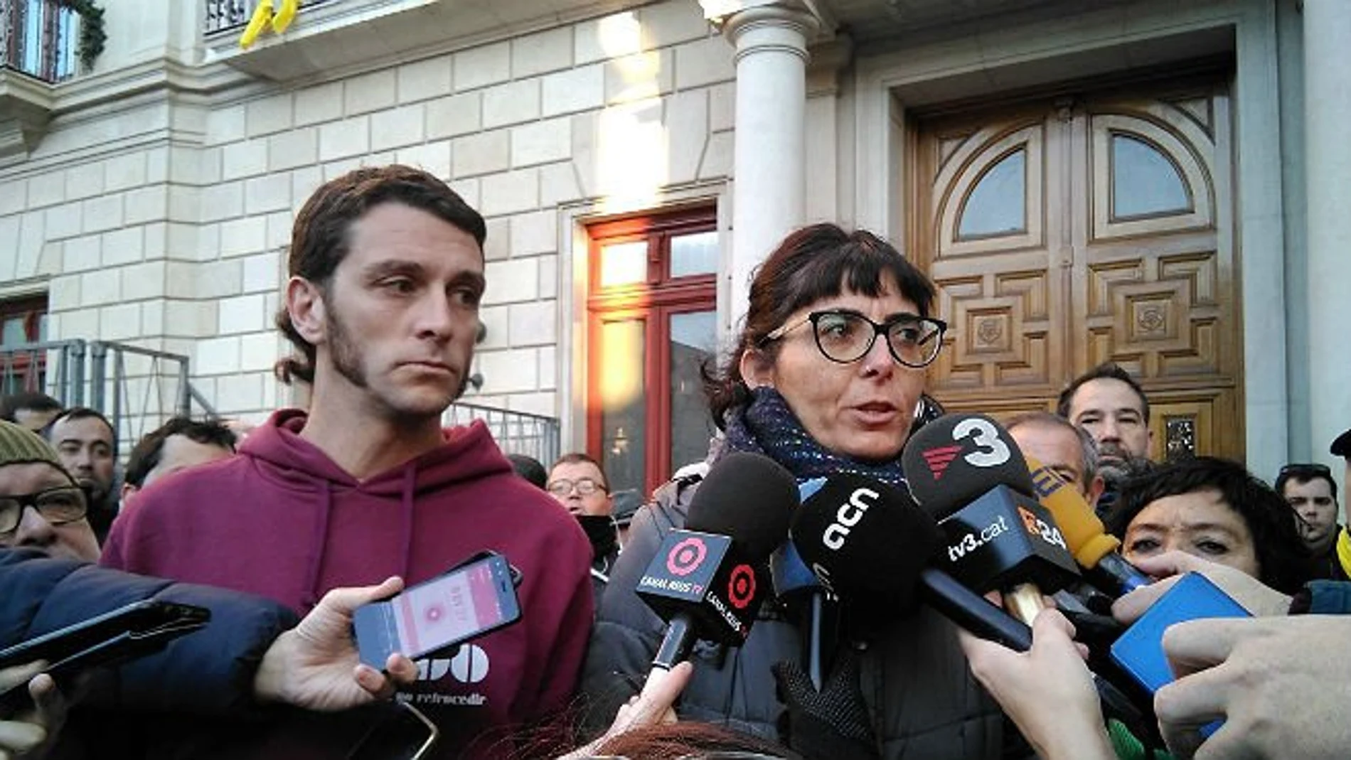 Marta Llorens y Oriol Ciurana esperan su detención