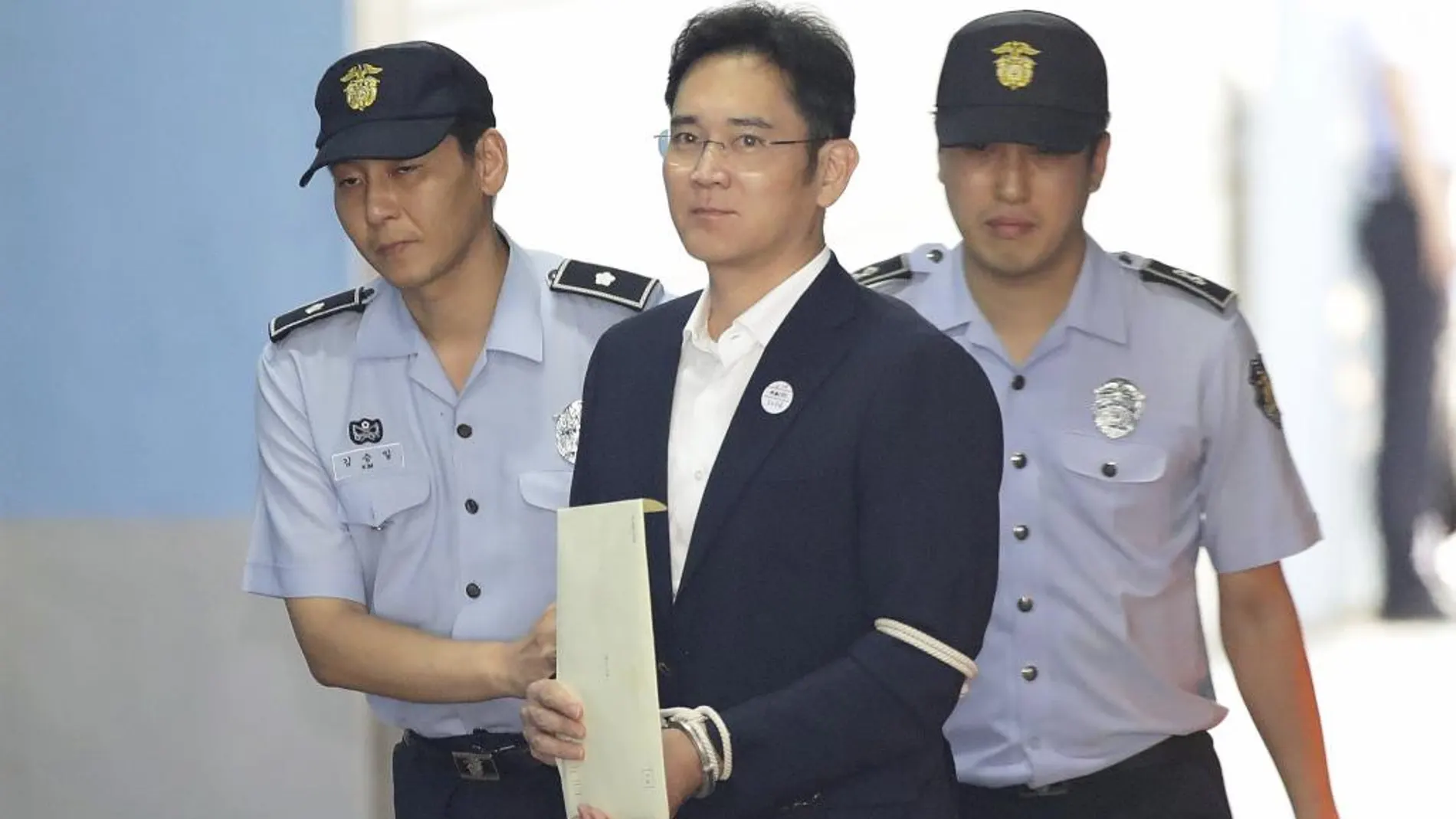 El heredero del grupo Samsung, Lee Jae-yong, llega al Tribunal del Distrito Central de Seúl (Corea del Sur)