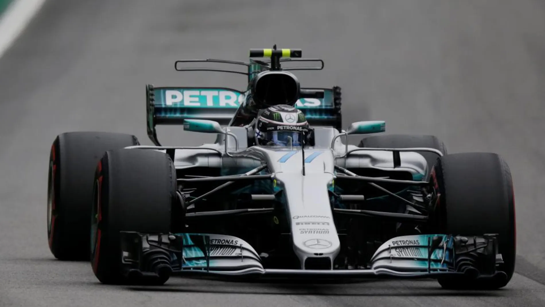 Valtteri Bottas durante el premio de Brasil/Reuters