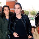 Inma Cuevas en el tanatorio por la muerte del cantante Antonio Cortés "Chiquetete"en Sevilla / Foto. Gtres