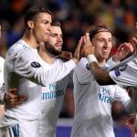 Jugadores del Real Madrid celebran uno de sus goles ante el Apoel. EFE/Katia Christodoulou