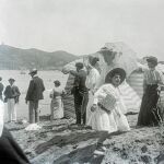 Imagen de la playa de La Concha a principios del siglo XX/ Fototeca Patrimonio Histórico