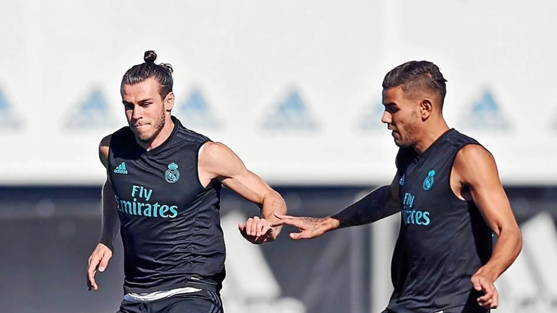 Bale y Theo, en el entrenamiento de ayer del Madrid