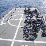 Fragata Numancia, tras el rescate de 113 inmigrantes en aguas del mar de Libia.