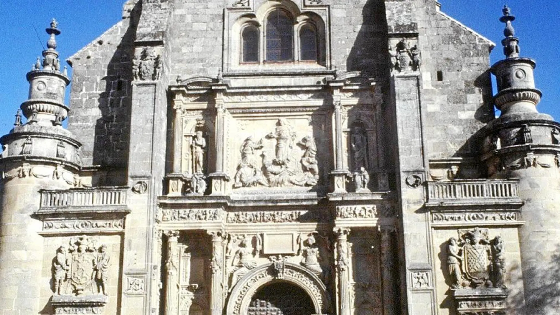 Las localidades de Úbeda y Baeza, dos importantes muestras del Renacimiento, compiten en monumentalidad y riqueza artística