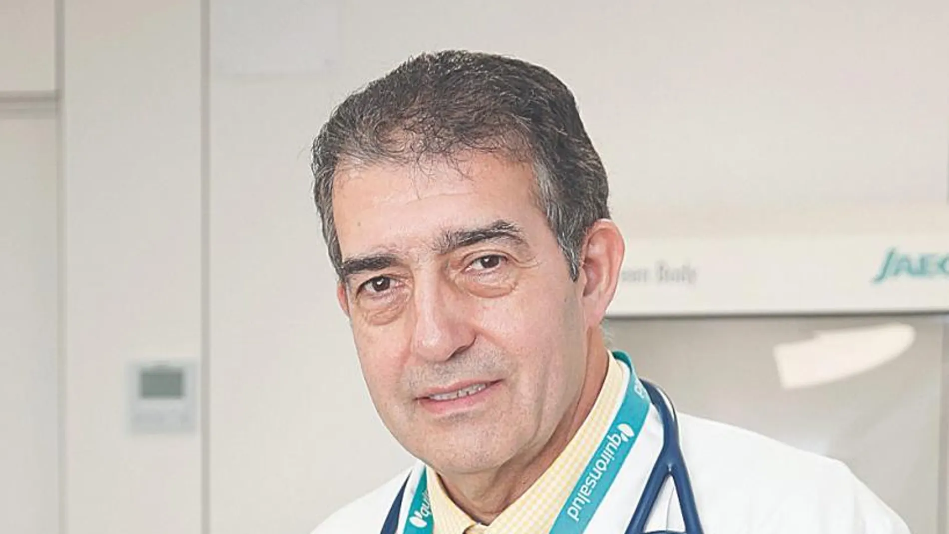 Dr. Carlos José Álvarez Martínez