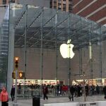 Apple se desinfla y gana un 27 % menos en el último trimestre