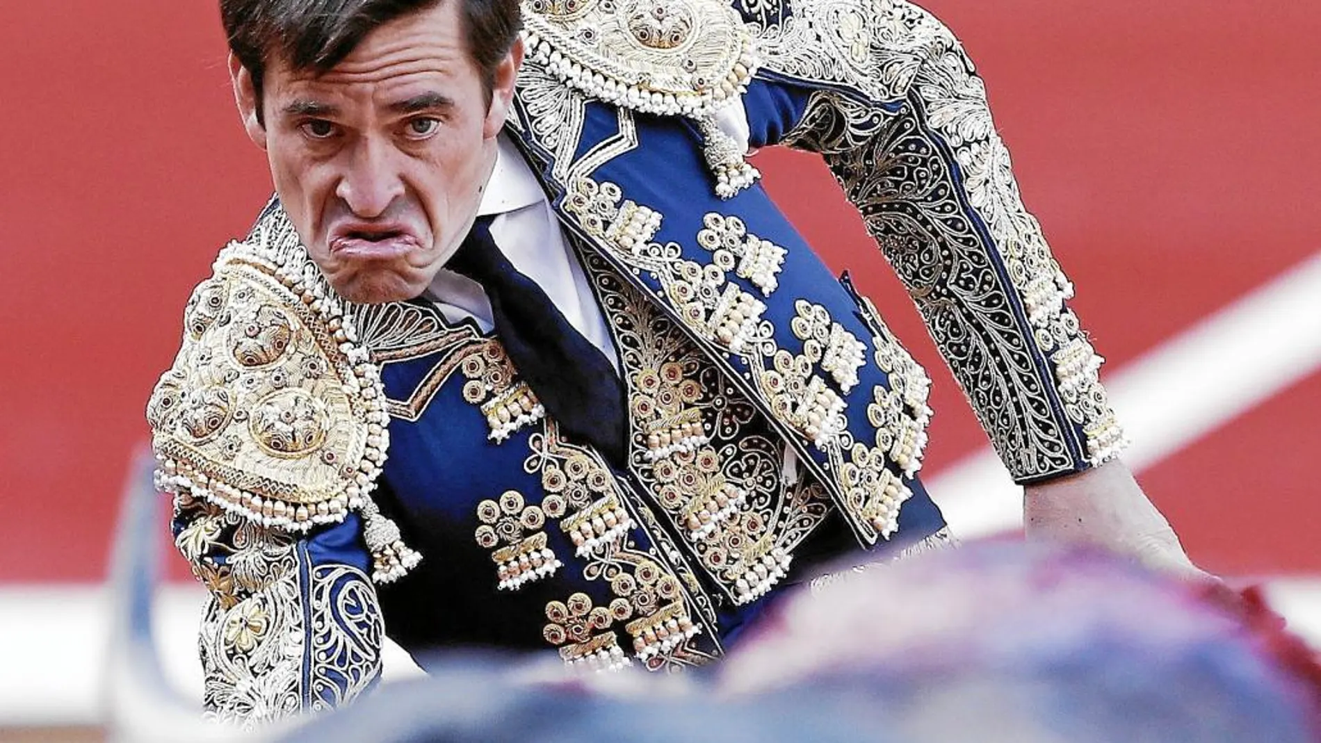 Dávila Miura, preparado para dar un pase, en la última de San Fermín