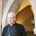 Javier Echevarría: «El Papa Francisco sentirá la fuerza y la compañía espiritual de Benedicto XVI»
