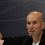 El entrenador del Real Madrid, el francés Zinedine Zidane, durante la rueda de prensa posterior al entrenamiento