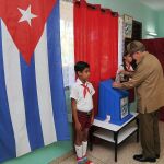 El expresidente cubano, Raúl Castro, votó en el referendo sobre la nueva Constitución / Efe