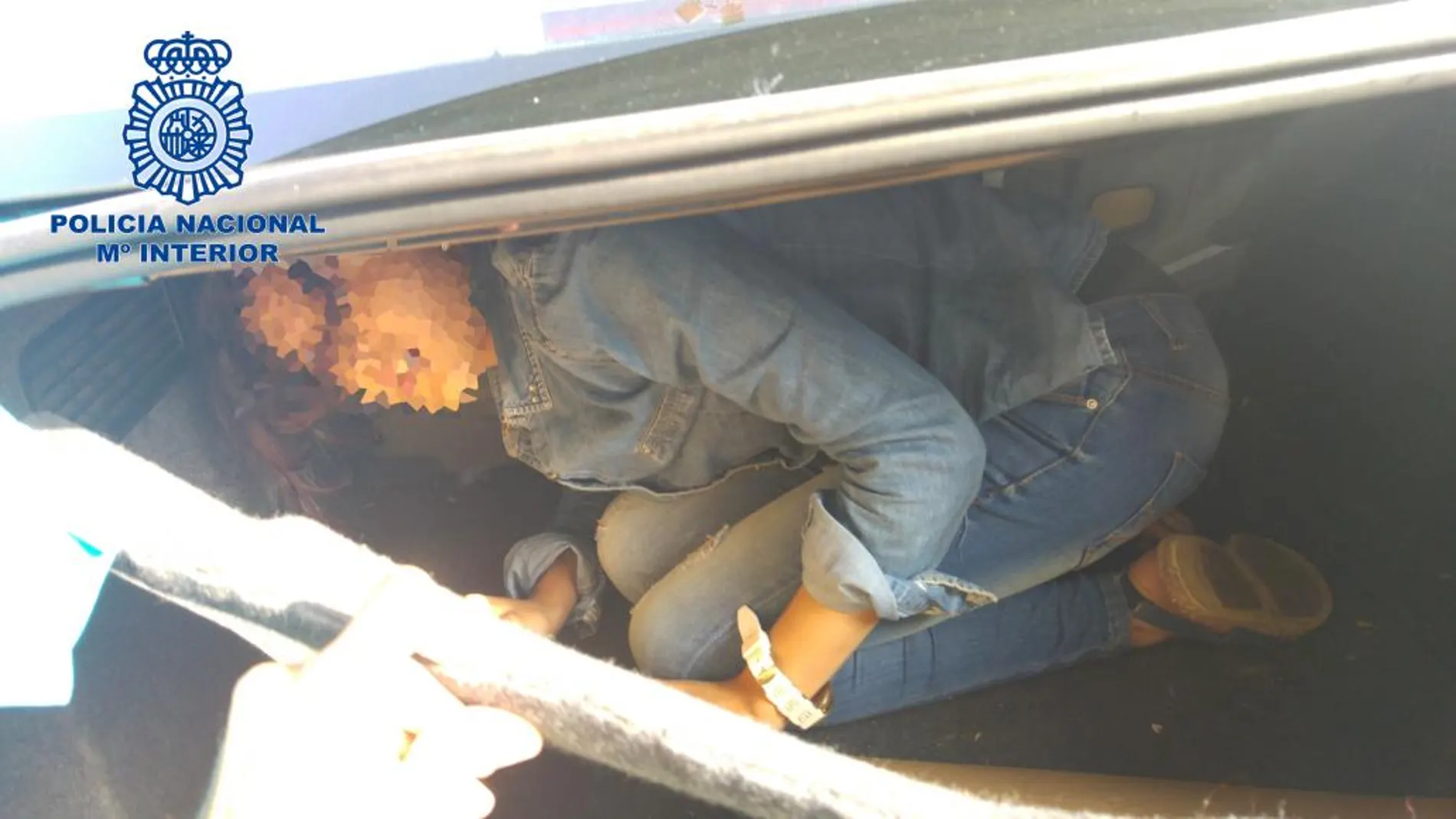 Detenidas dos personas en Tarifa por intentar introducir a un marroquí oculto en un vehículo