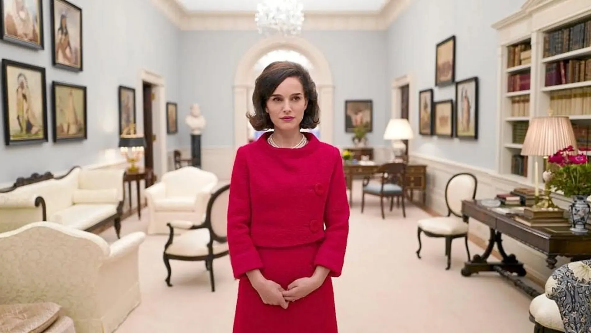 La actriz Natalie Portman caracterizada como Jackie Kennedy en el filme de Larraín, presentado ayer en Venecia