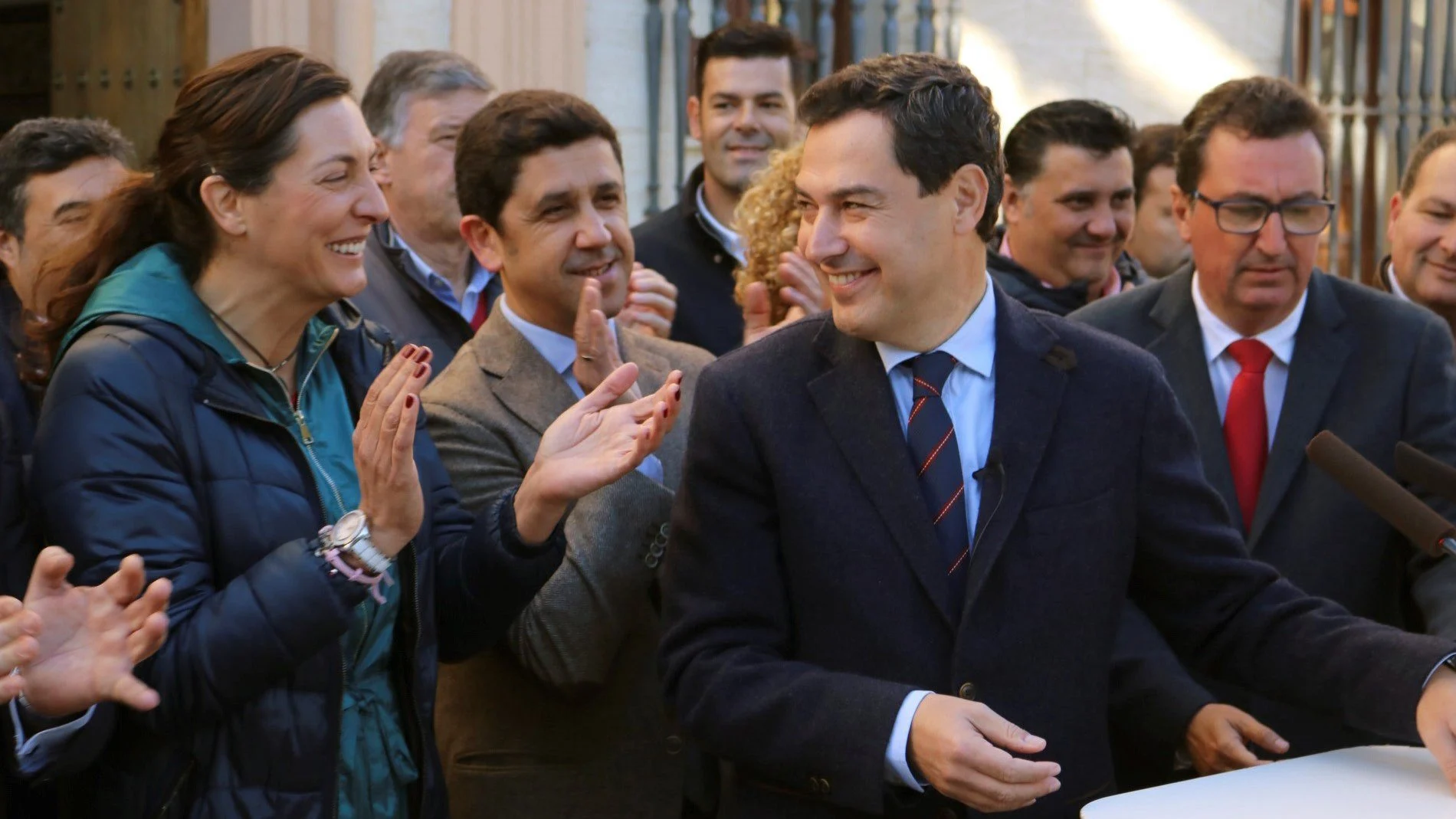 El presidente del PP-A y candidato a la Presidencia de la Junta de Andalucía, Juanma Moreno, ayer en Ayamonte (Huelva) / Foto: Efe