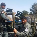 La Policía llega al lugar del atentado en Kabul