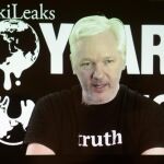 El líder y fundador de WikiLeaks, Julian Assange, durante una videoconferencia con motivo del décimo aniversario de su organización, en Berlín