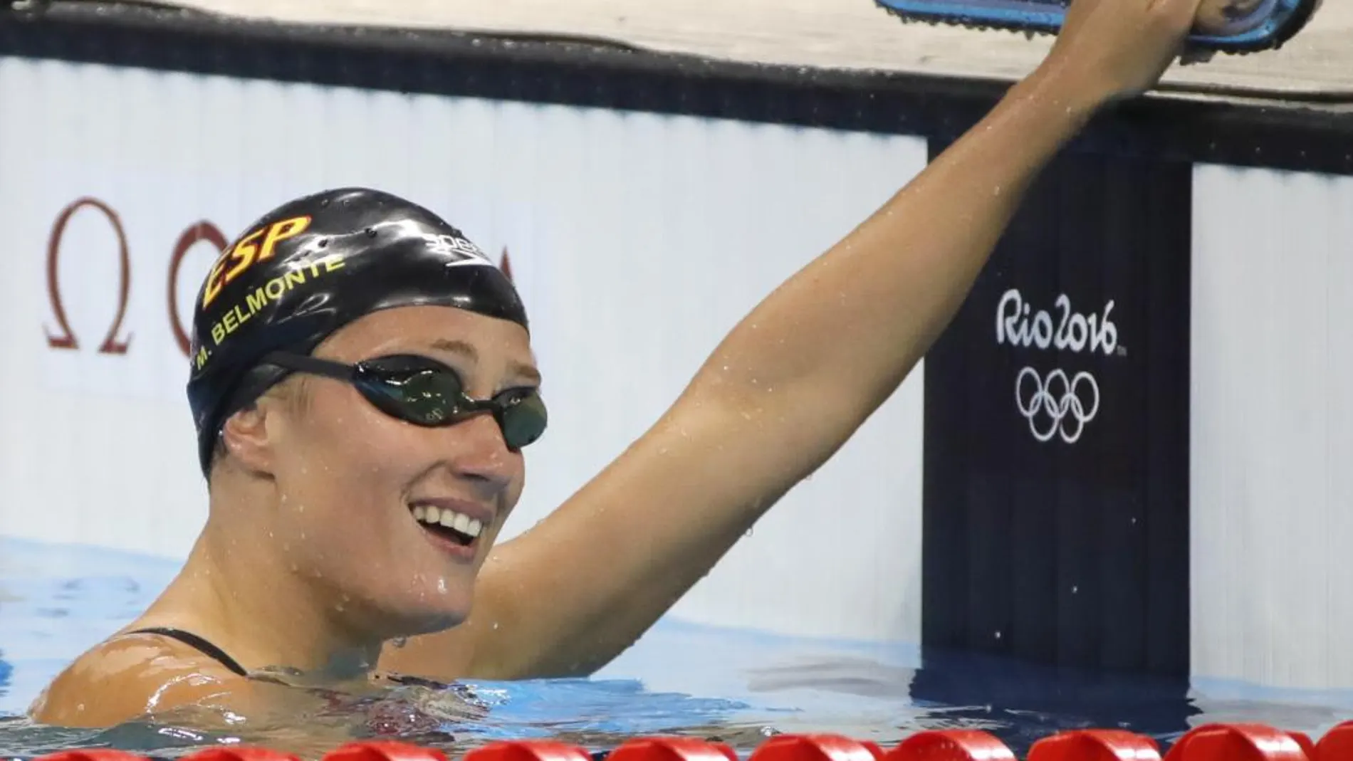 La nadadora española Mireia Belmonte tras la competencia de 200 mariposa de los Juegos Olímpicos Río 2016