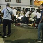 Lugar del ataque en Estambul donde un supuesto miembro del EI apuñaló a un policía