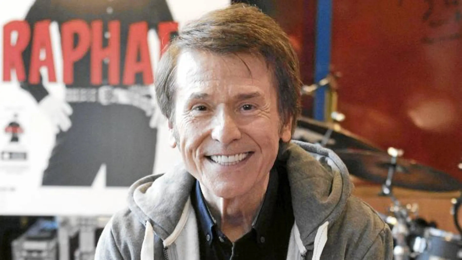 Raphael: «Mi vida es una gran noche de concierto»
