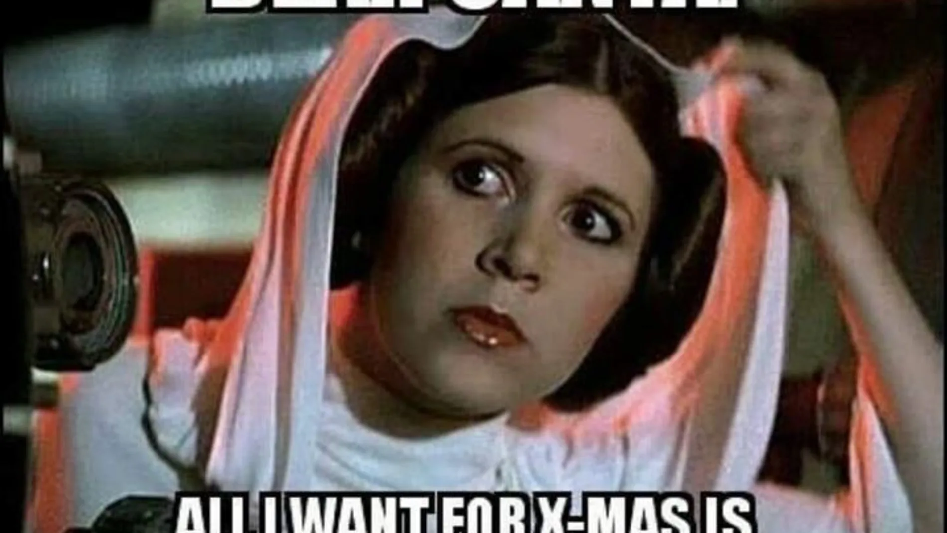 «Querido Santa, todo lo que quiero por Navidad es que La Fuerza esté con Carrie»