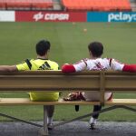 Xavi Hernández e Iker Casillas, después de un entrenamiento con la selección