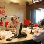 La emisora, rebautizada Radio 5 Información, inicia hoy su nueva programación