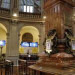 Paneles informativos de la Bolsa de Madrid
