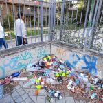 Todas las asociaciones de vecinos consultadas consideran que la limpieza es insuficiente, aunque muchos también apuntan a la «falta de civismo» de la gente
