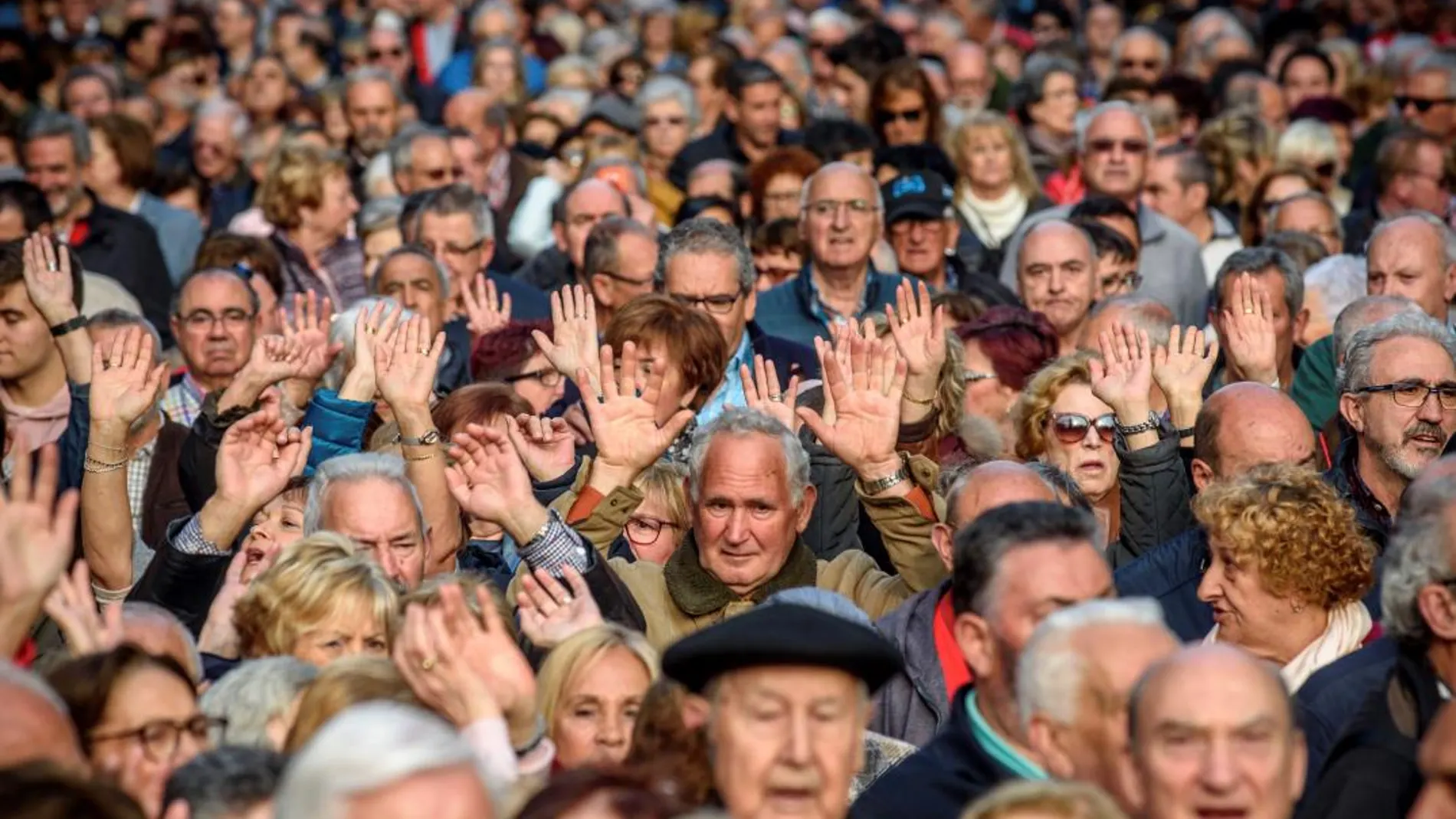 La nómina de los pensionistas se acerca ya a los 9.000 millones de euros mensuales