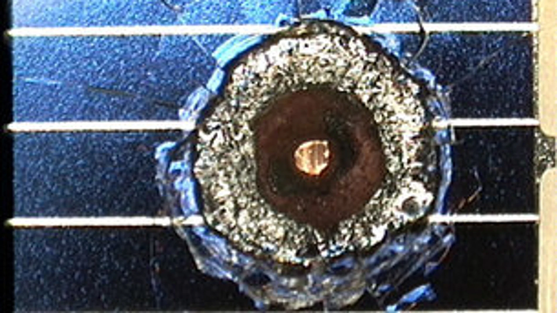 Impacto de un fragmento de basura espacial