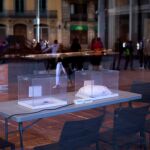 Varias mesas electorales preparadas en el centro de Barcelona