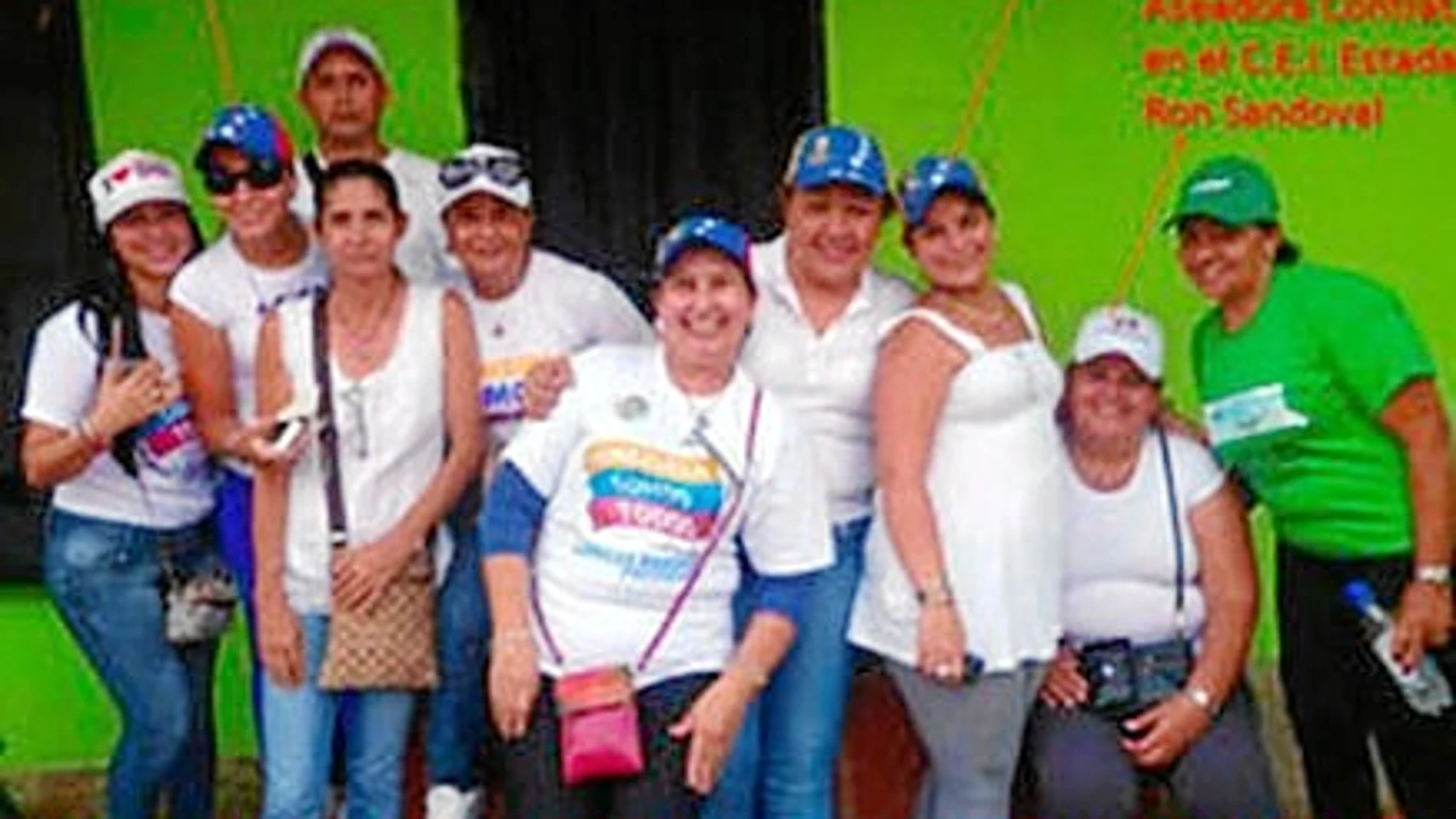Una fotografía publicada en las redes sociales por seguidores chavistas en la que se identifica a simpatizantes chavistas