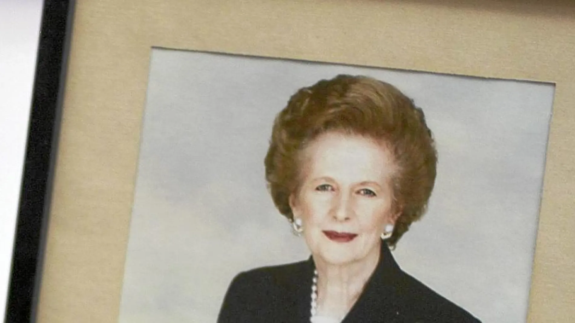 El libro de condolencias de Thatcher, ayer, en la embajada británica en Berlín