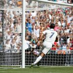 Cristiano Ronaldo marca el primer gol del Real Madrid ante el Osasuna
