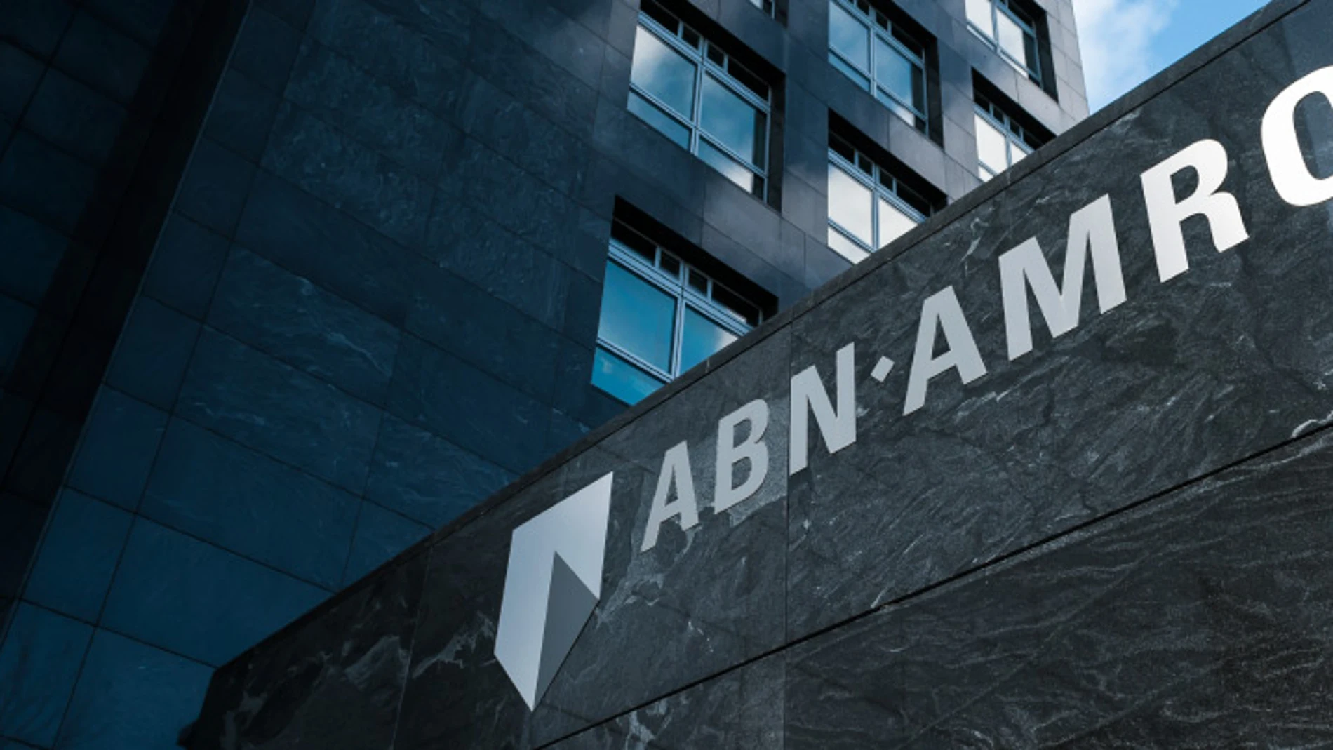 ABN Amro gana un 24% menos hasta junio y prepara su expansión internacional